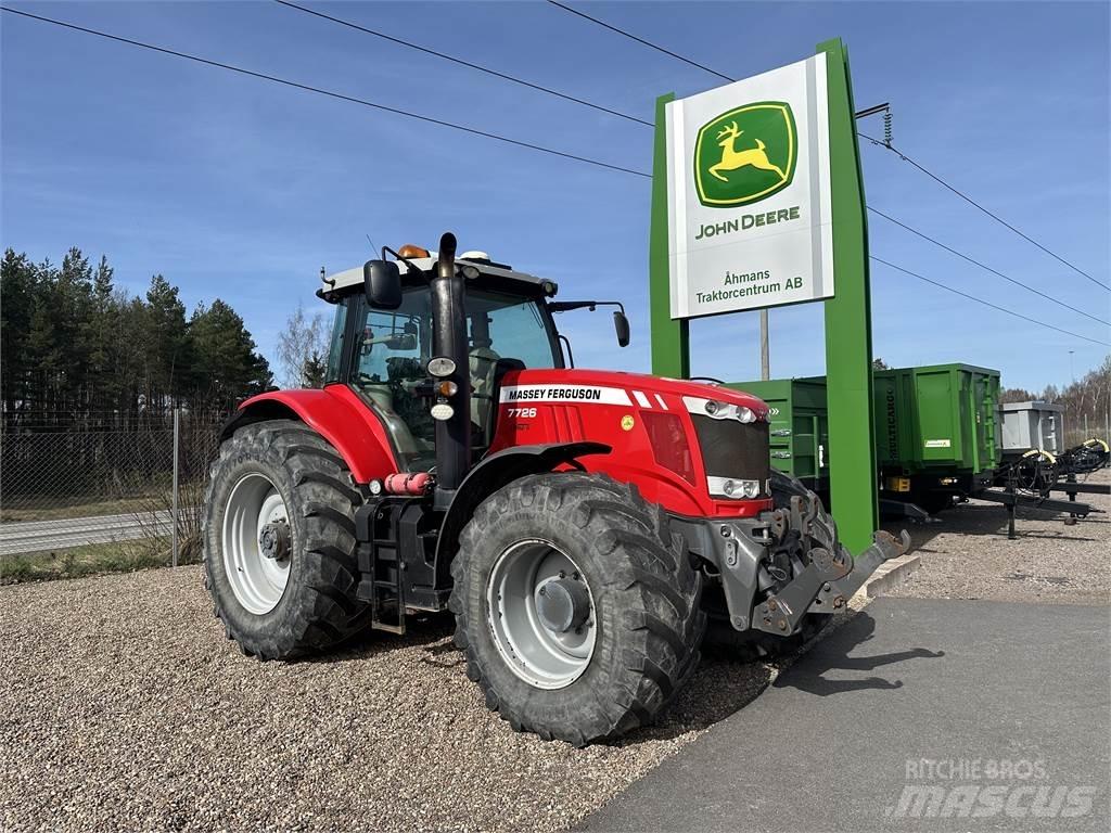 Massey Ferguson 7726 Traktory