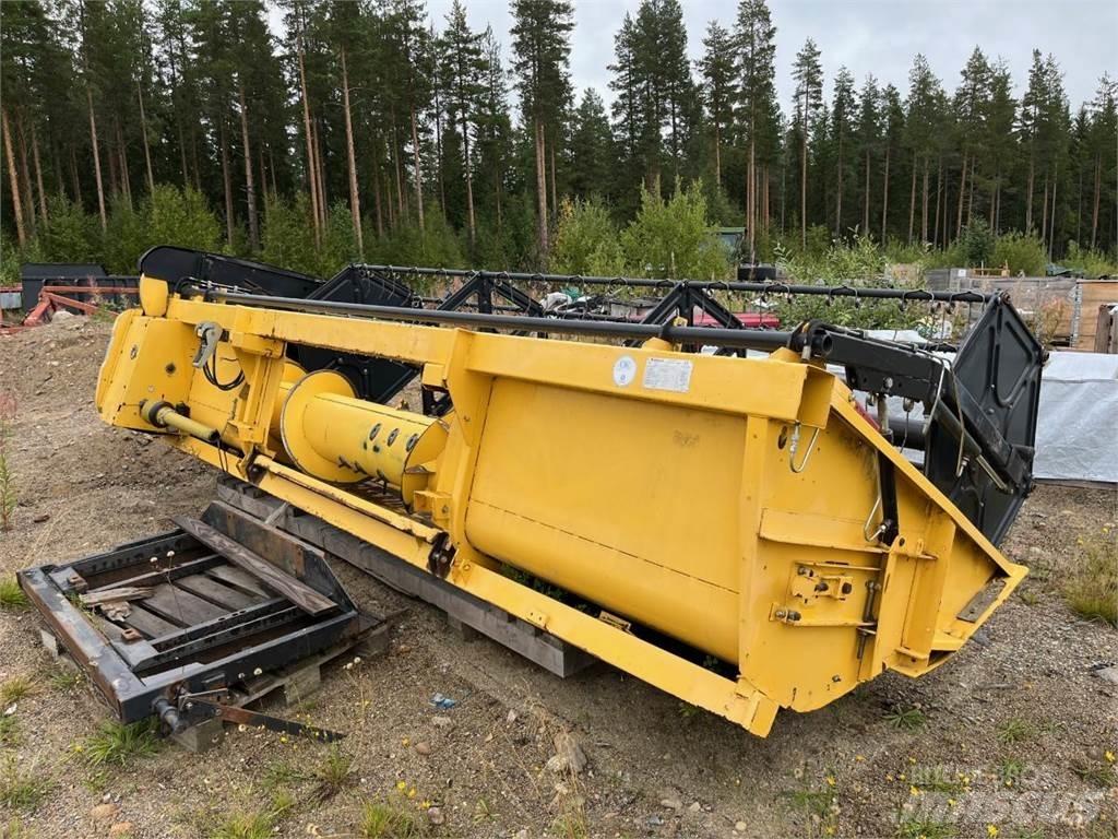 New Holland Skärbord 15 Kombinované zberacie stroje