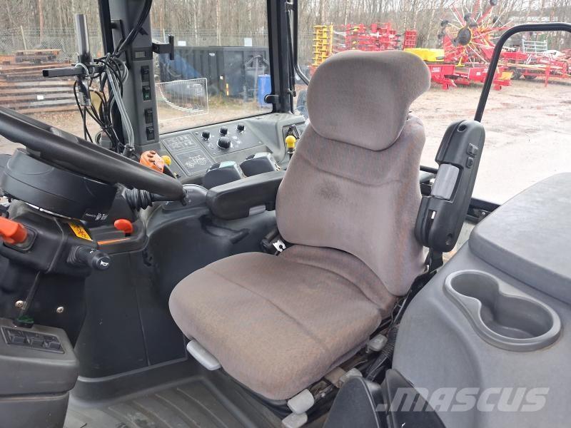 New Holland TM 190 Traktory