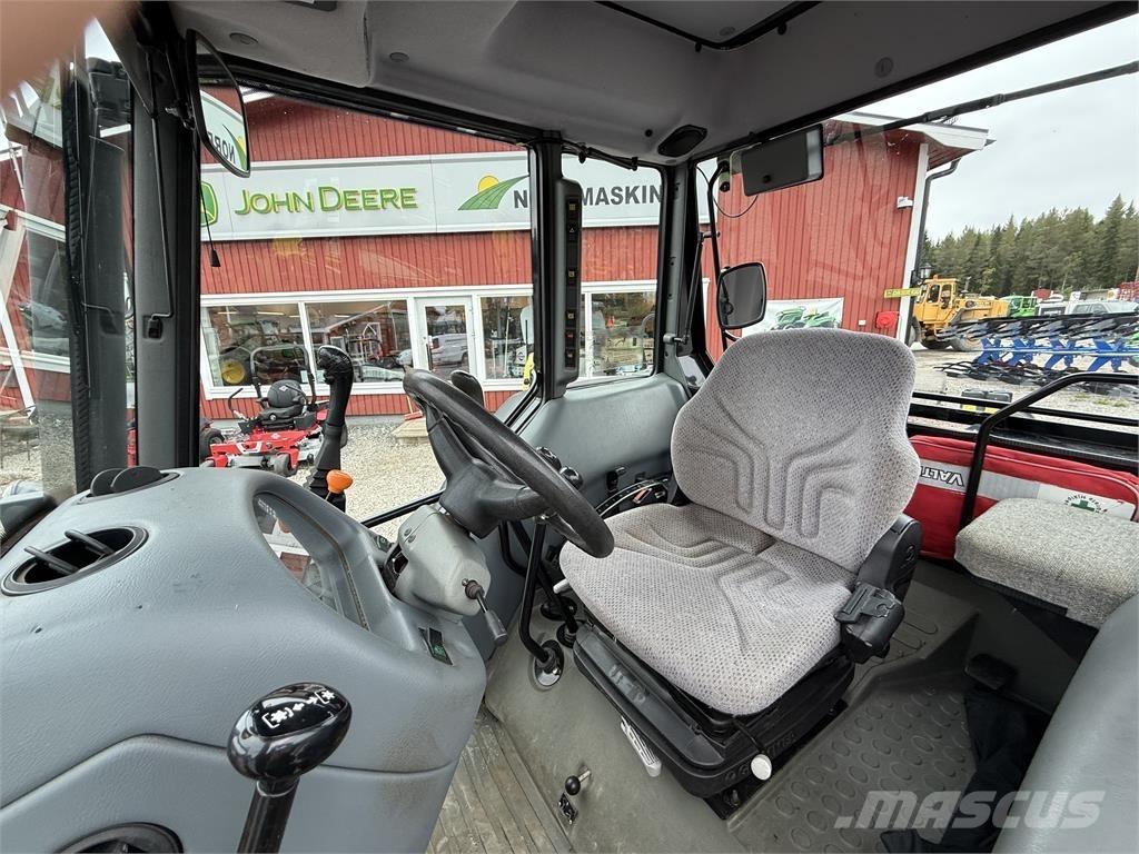 Valtra A75 Traktory