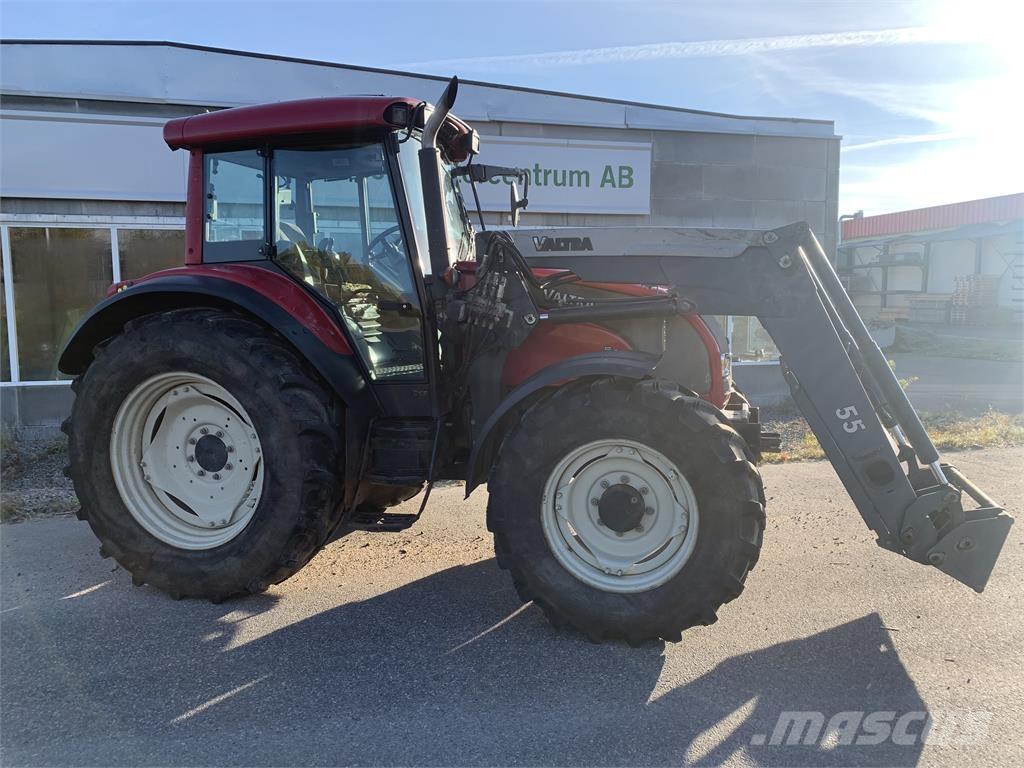 Valtra C130 Traktory