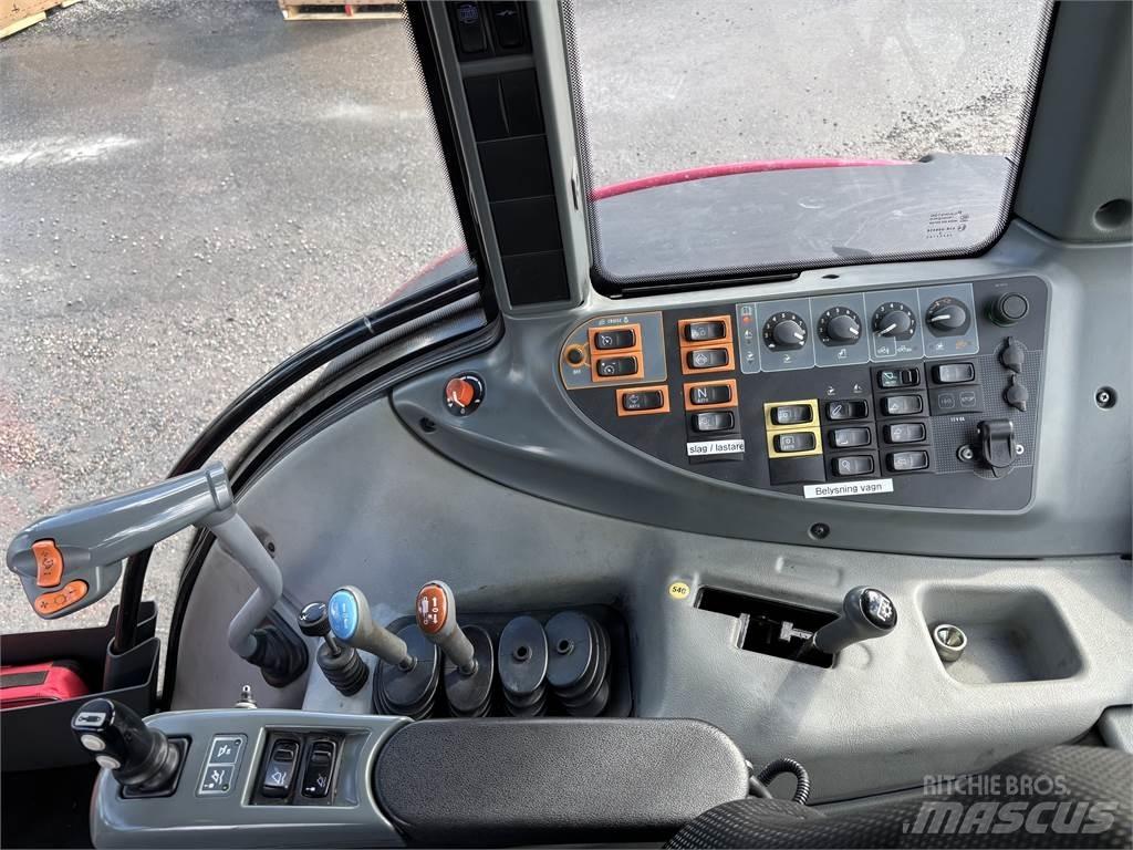 Valtra N103 Hitec 5 Traktory