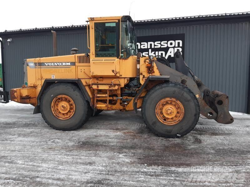Volvo L90C Kolesové nakladače