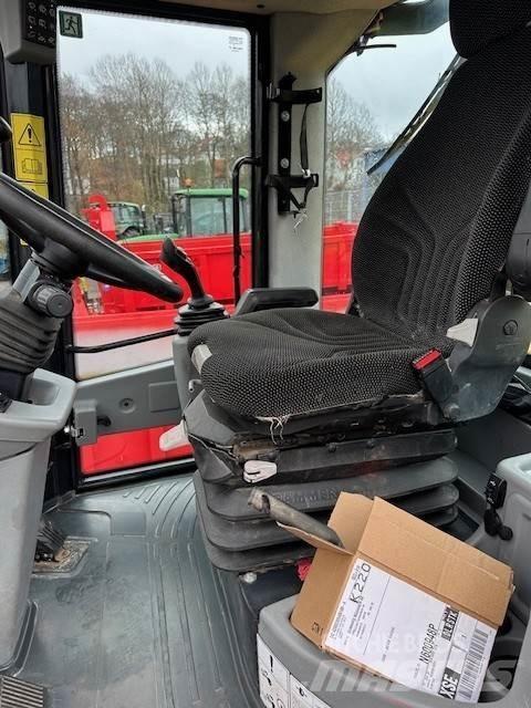 Yanmar V100 HJULLASTARE Kolesové nakladače
