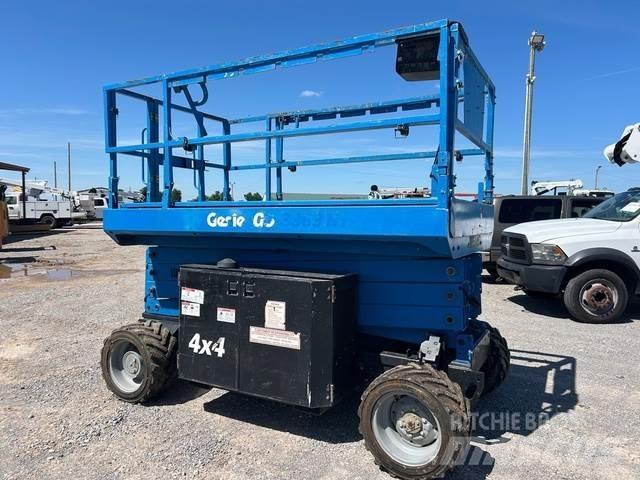Genie GS3369 RT Nožnicové zdvíhacie plošiny