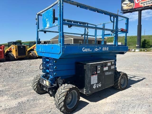 Genie GS3369 RT Nožnicové zdvíhacie plošiny