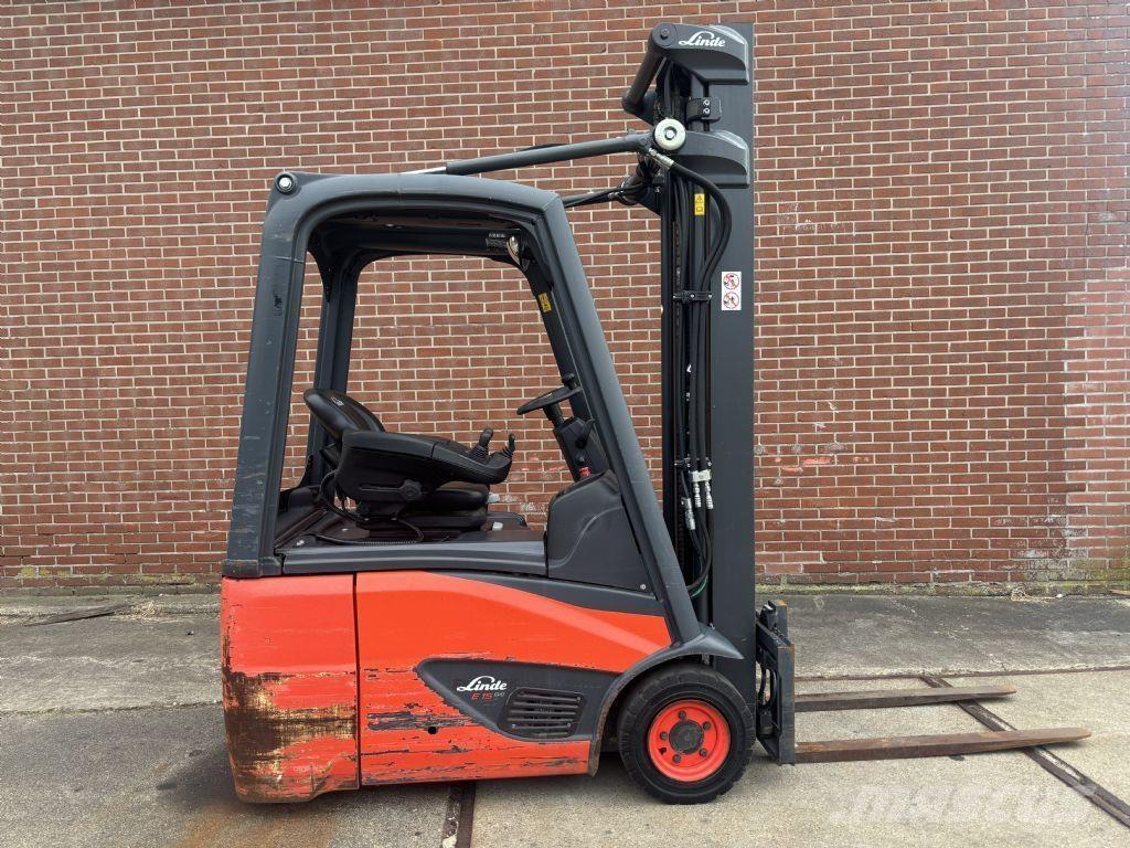 Linde E15-02 Akumulátorové vozíky
