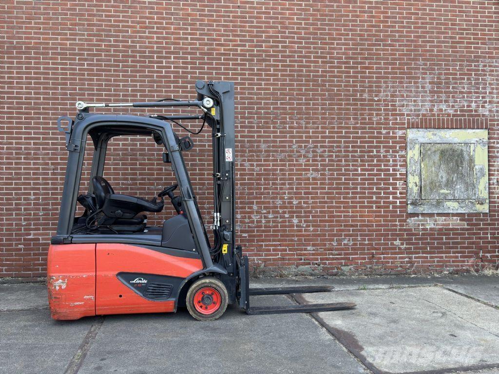 Linde E16C-02 Akumulátorové vozíky