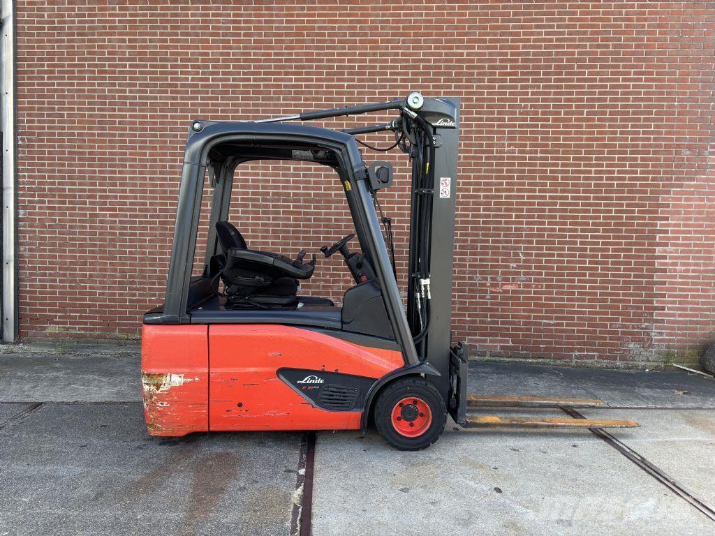 Linde E18L-02 Akumulátorové vozíky