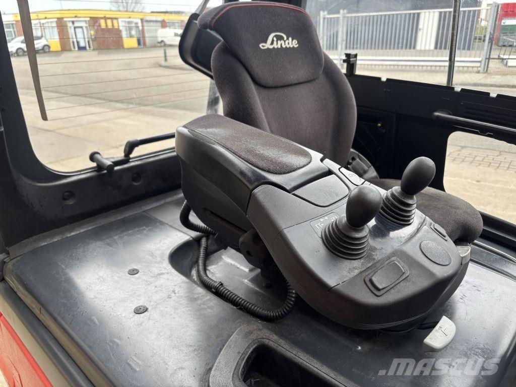 Linde E25HL-01/600 Akumulátorové vozíky