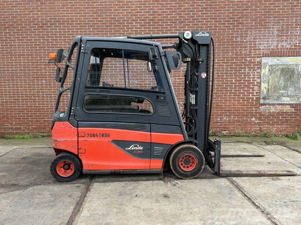 Linde E25L-01 Akumulátorové vozíky