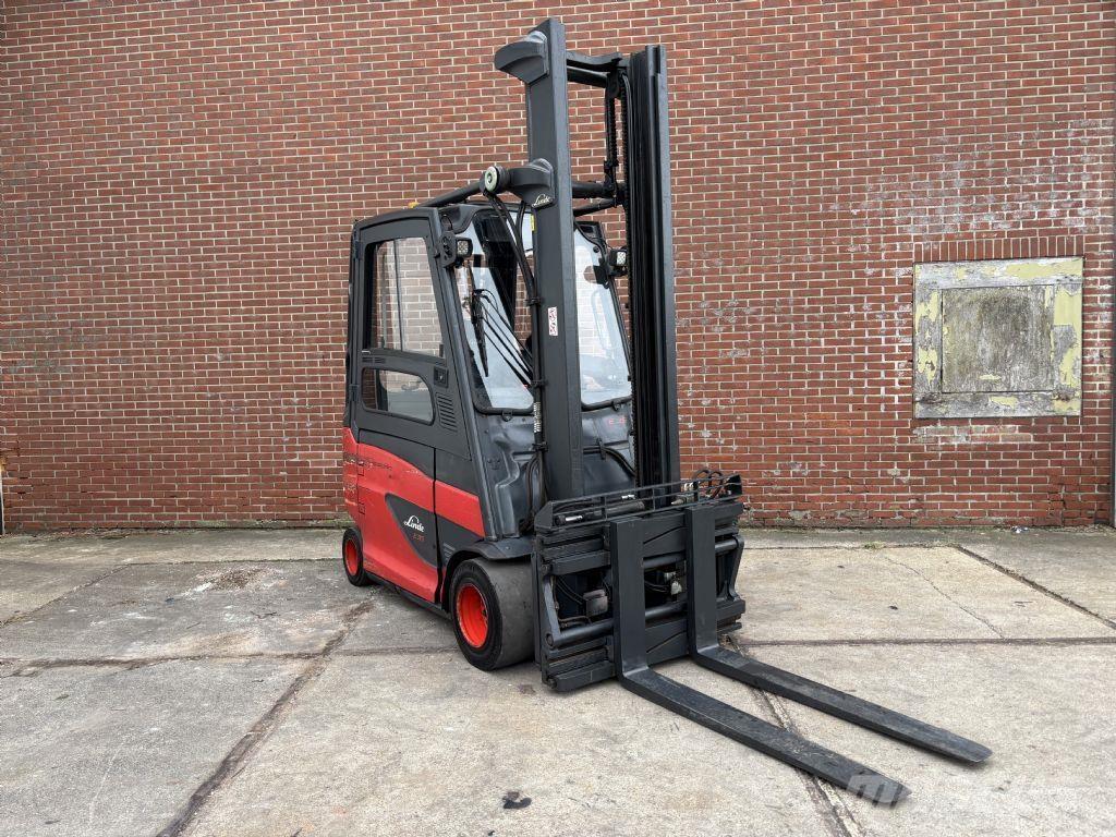 Linde E35HL-01 Akumulátorové vozíky