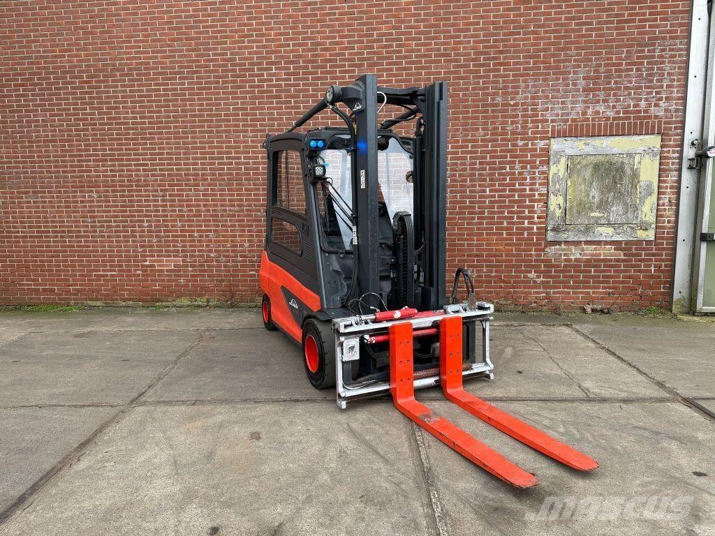 Linde E35L-01 Akumulátorové vozíky
