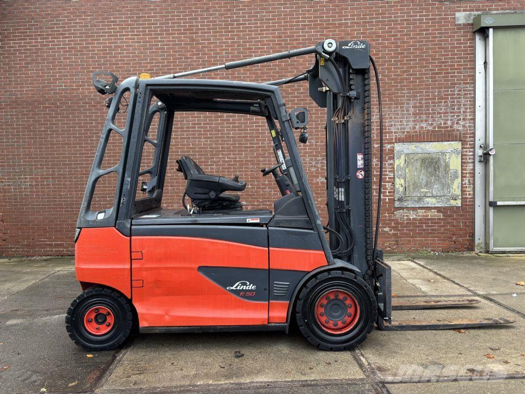 Linde E50HL-01 Akumulátorové vozíky