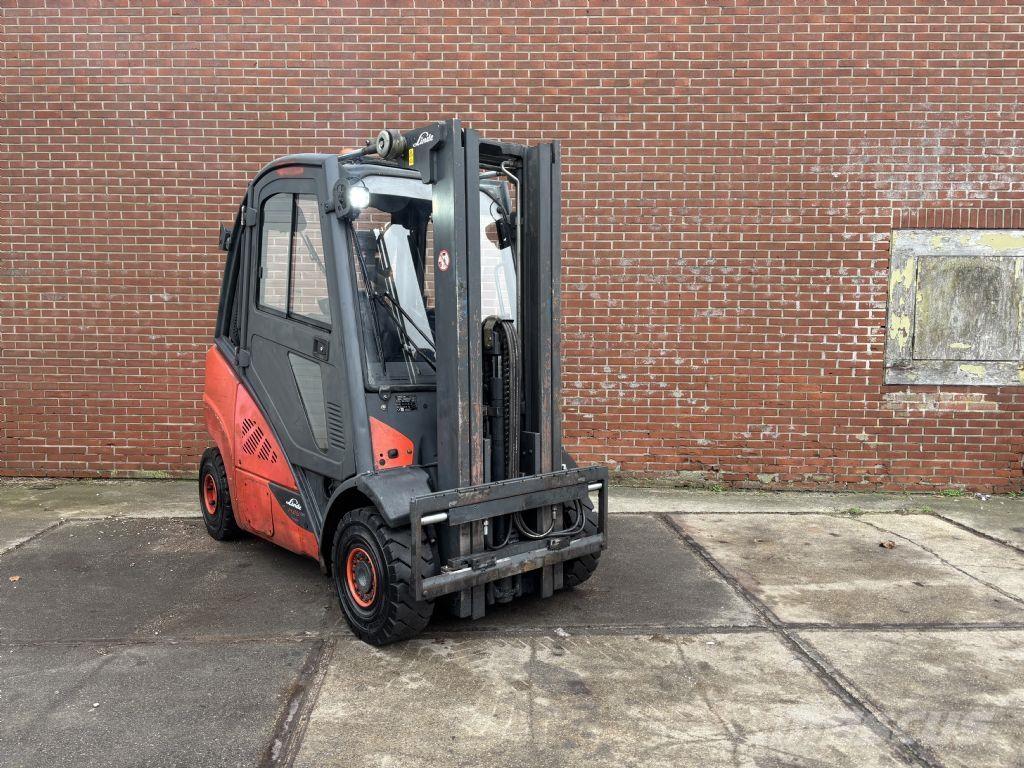 Linde H25D-02 Dieselové vozíky