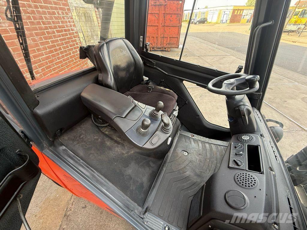 Linde H35D-02 Dieselové vozíky