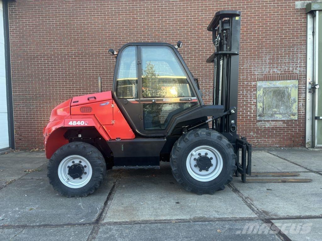 Manitou M30-4 Terénne vysokozdvižné vozíky