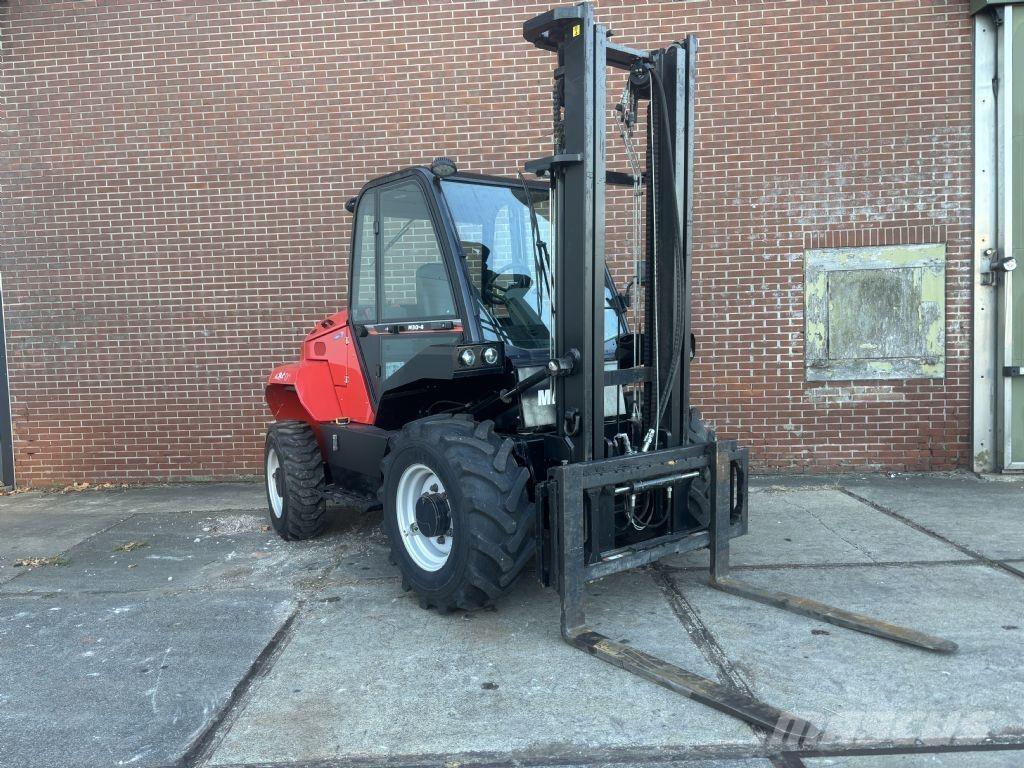 Manitou M30-4 Terénne vysokozdvižné vozíky