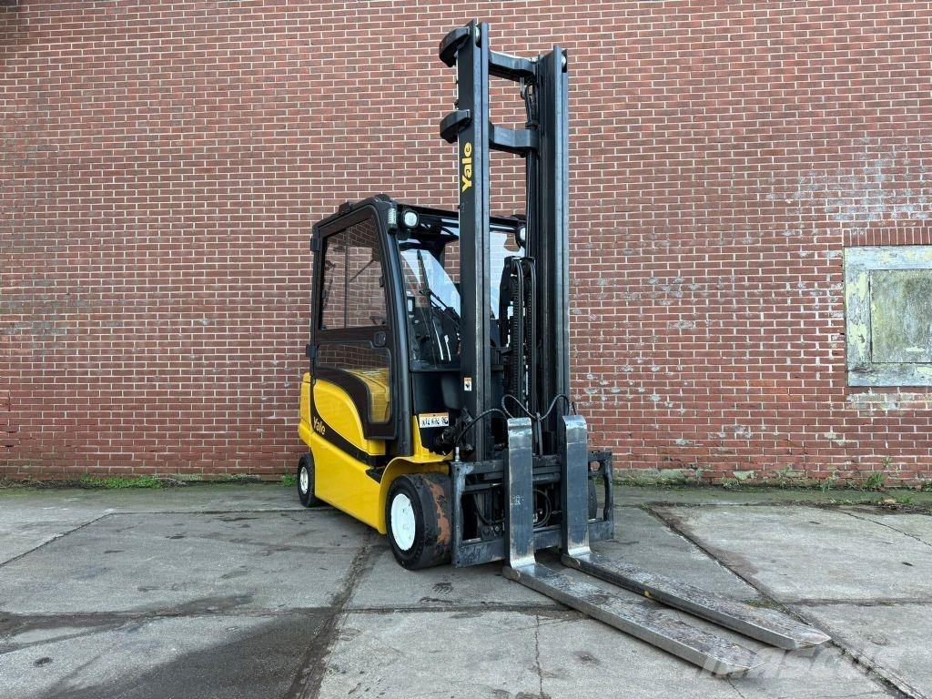 Yale ERP35VL F2945 Akumulátorové vozíky
