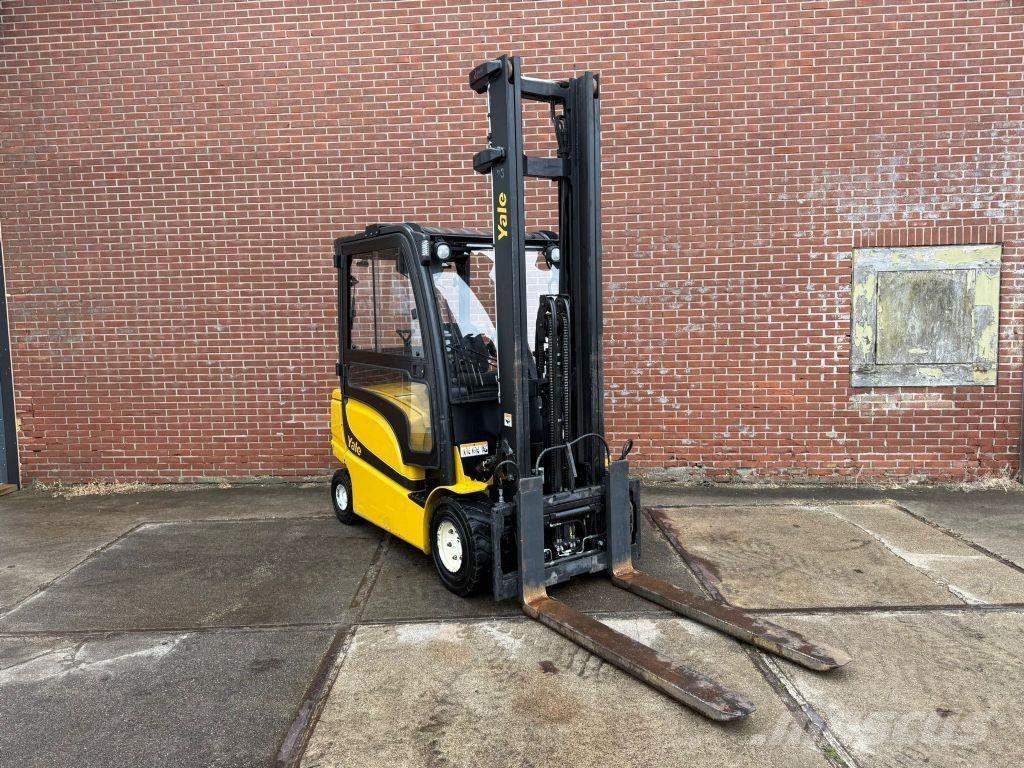 Yale ERP35VL F2945 Akumulátorové vozíky