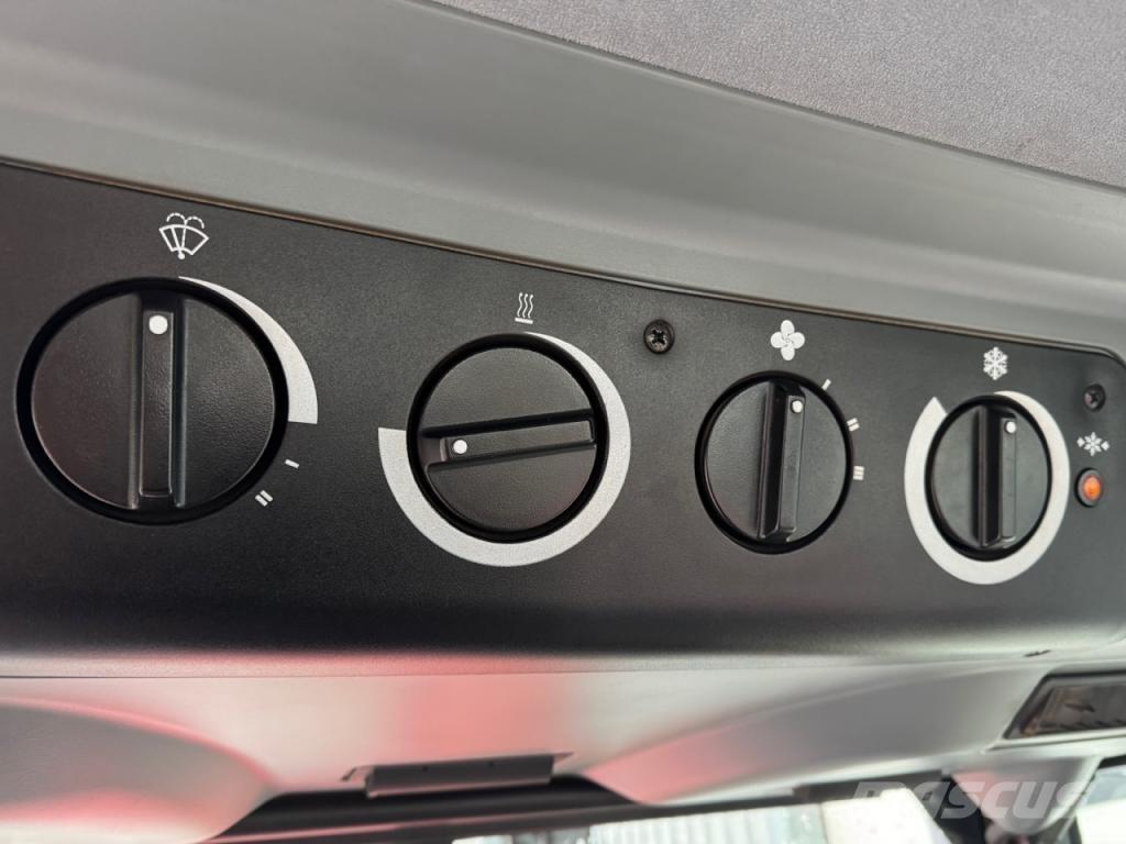 CASE MX 135 Traktory