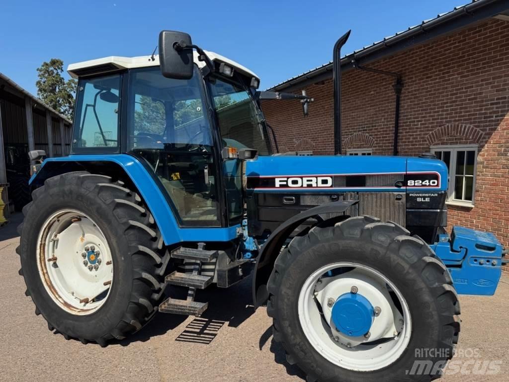 Ford 8240 SLE Traktory