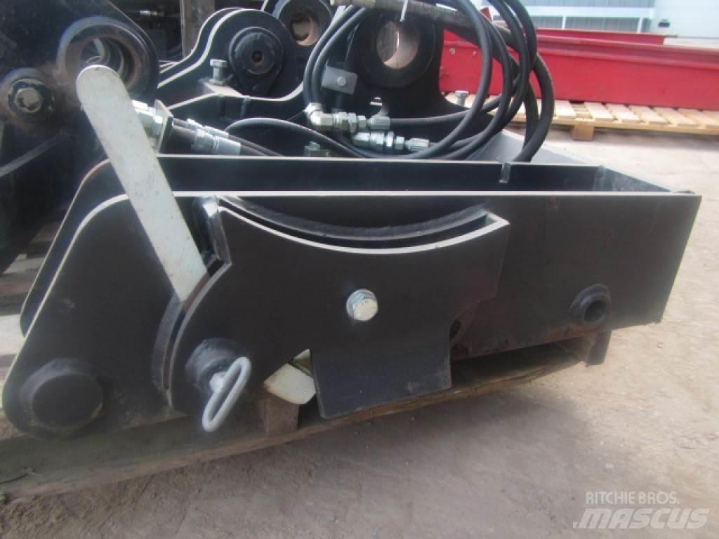 JCB  Ďalšie príslušenstvo traktorov