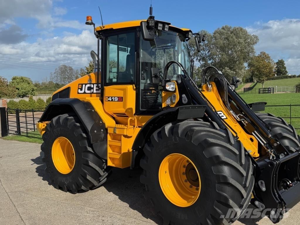 JCB 419S Traktory