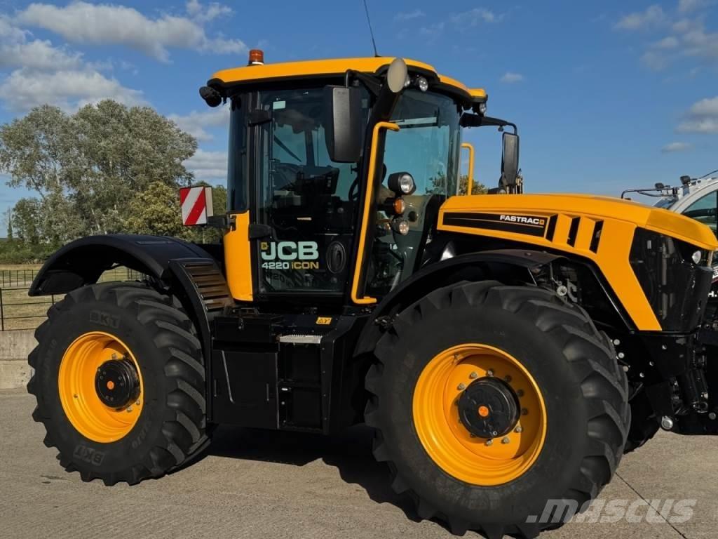 JCB 4220 iCON Traktory
