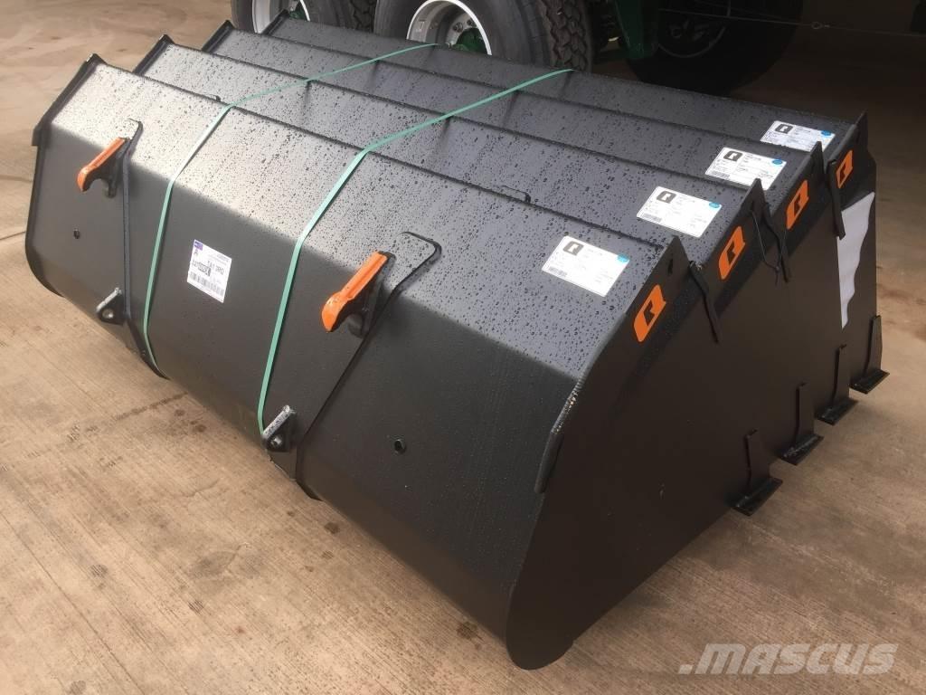 Quicke 8210 III Ďalšie príslušenstvo traktorov