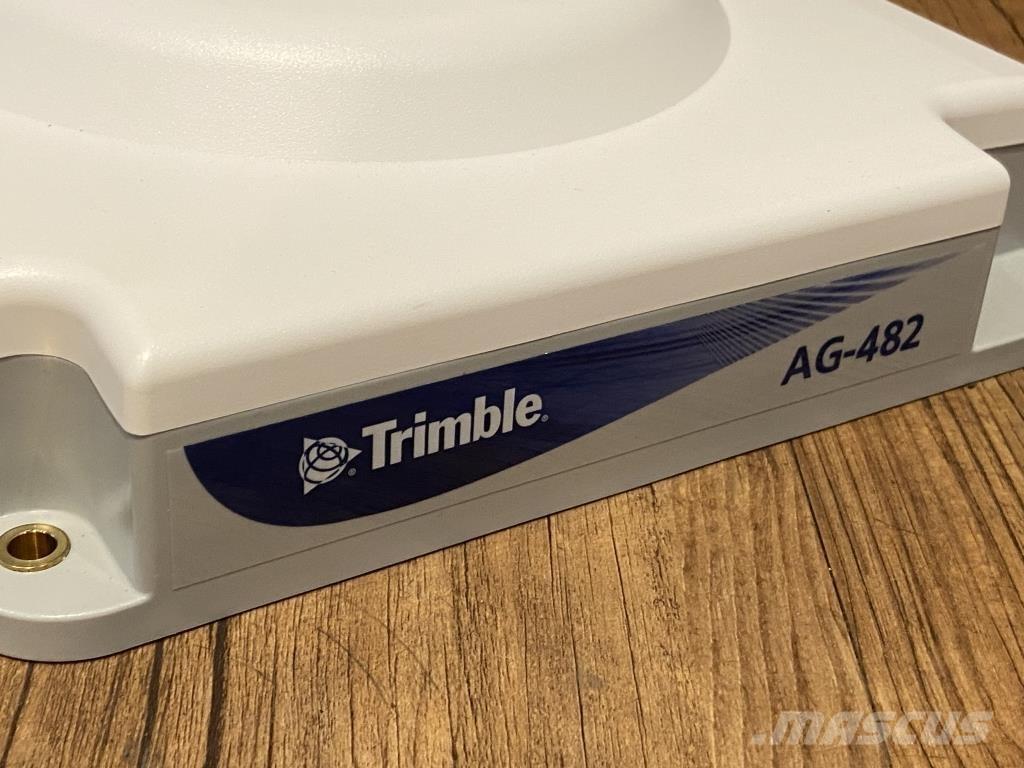 Trimble T6160 Ďalšie príslušenstvo traktorov