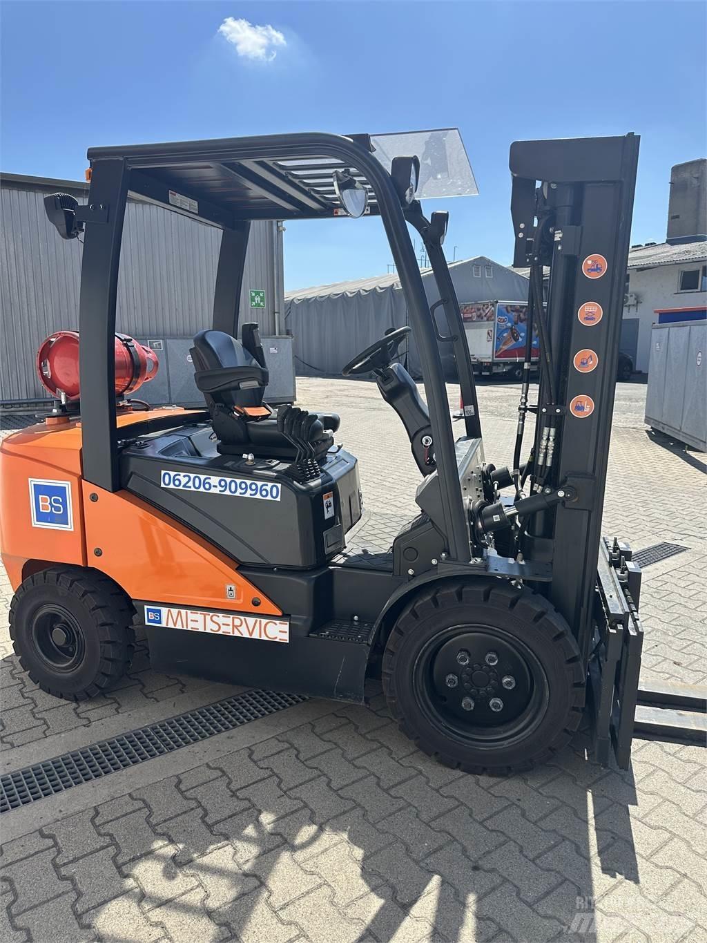 Doosan G30P-7 Stavebníctvo - ostatné