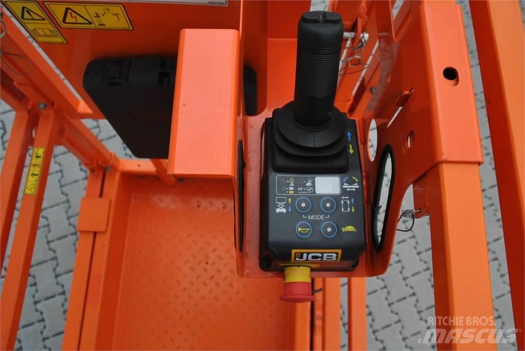 JCB S1530E Nožnicové zdvíhacie plošiny
