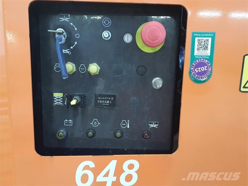 JLG 430LRT Nožnicové zdvíhacie plošiny