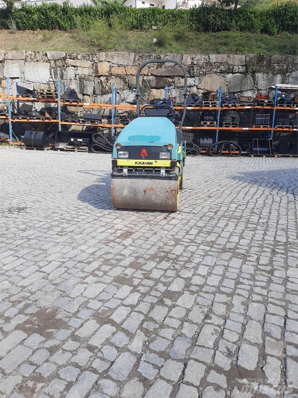Ammann ARX23 Tandemové valce