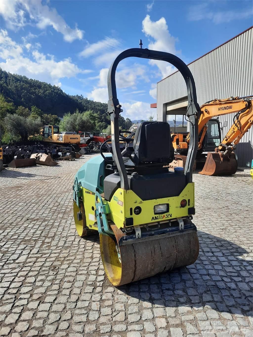 Ammann ARX23 Tandemové valce