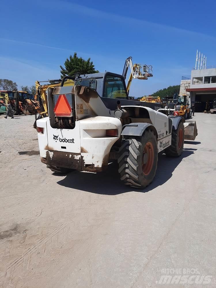 Bobcat T40-140 Retraky