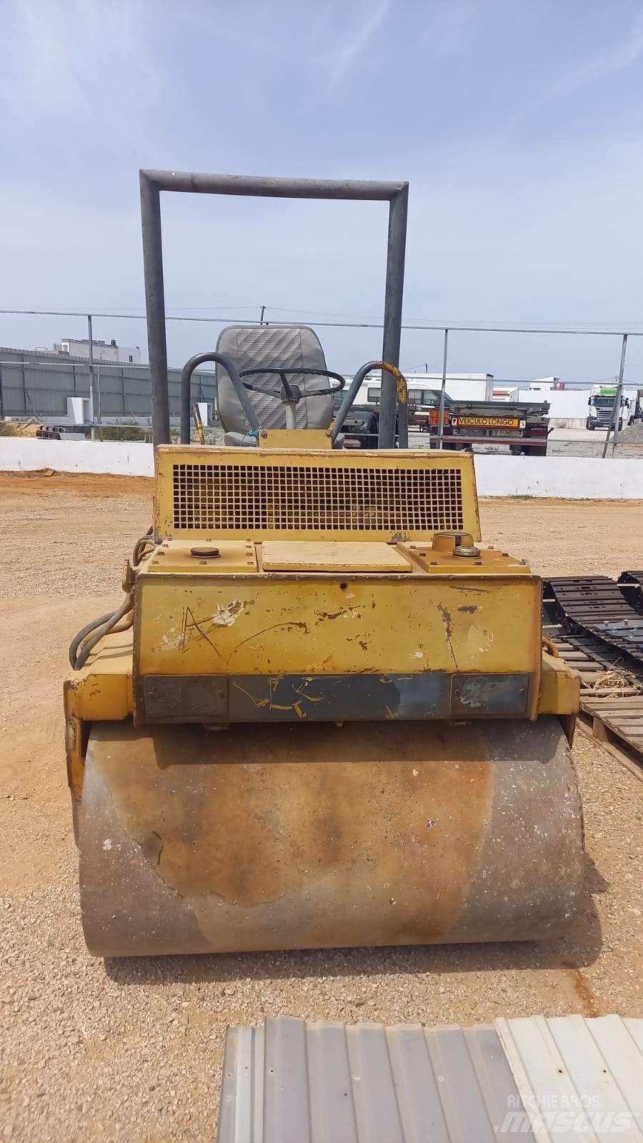 Bomag BW120AD Tandemové valce
