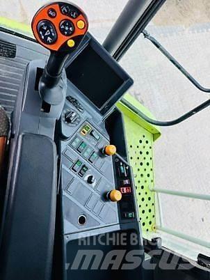 CLAAS LEXION 550 Kombinované zberacie stroje