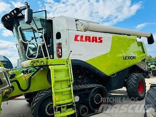 CLAAS LEXION 750 Kombinované zberacie stroje