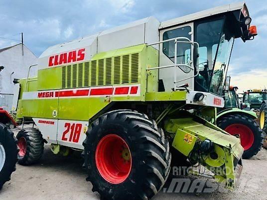 CLAAS MEGA 218 Kombinované zberacie stroje