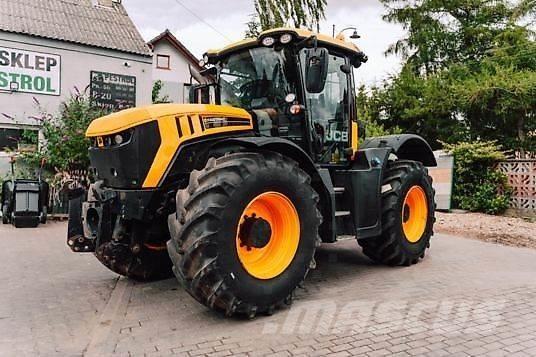 JCB FASTRAC 4220 Traktory