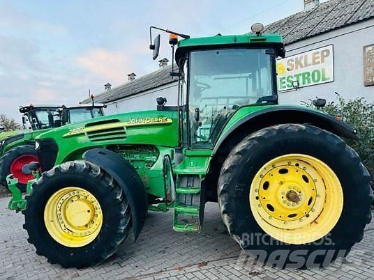 John Deere 7820 Traktory