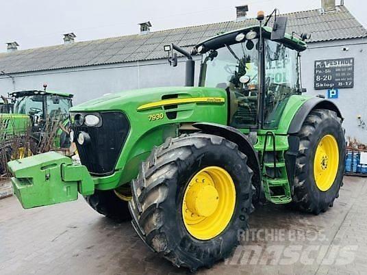 John Deere 7930 Traktory
