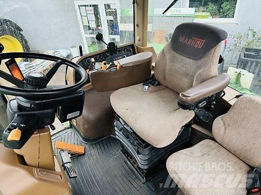 John Deere 7930 Traktory