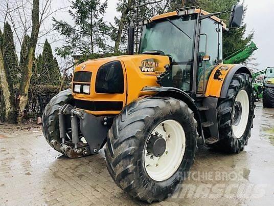 Renault ARES 826 RZ Traktory