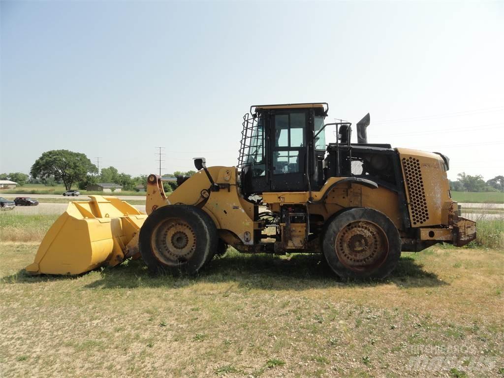 CAT 950k Kolesové nakladače