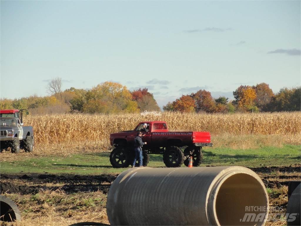 GMC K2500 Stavebníctvo - ostatné