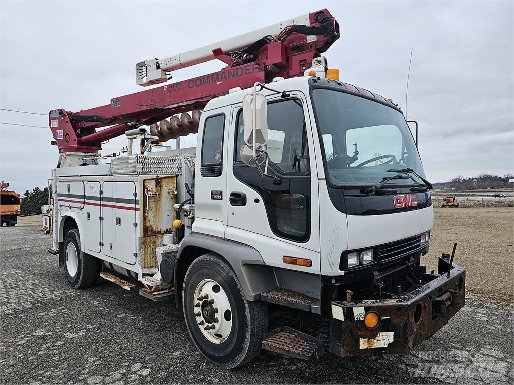 GMC T7500 Mobilná vrtná súprava