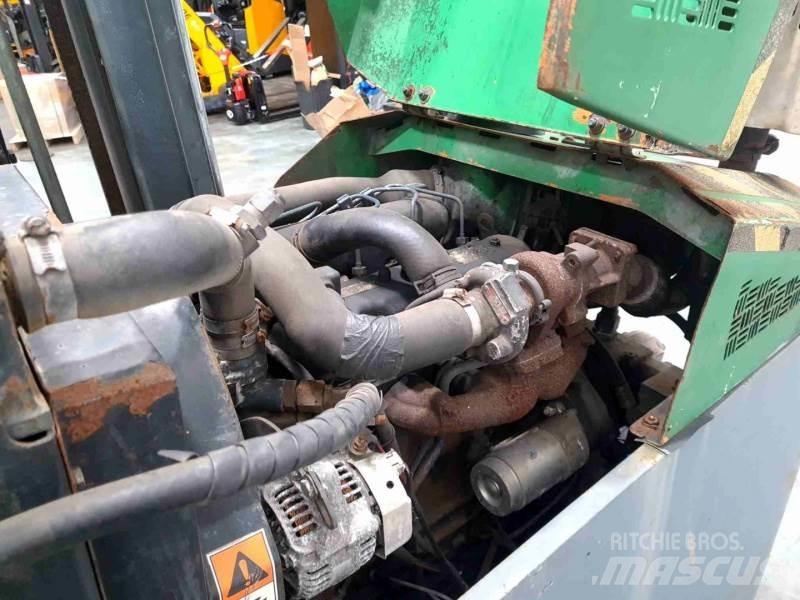 Combilift C3500 4 cestné vysokozdvižné vozíky
